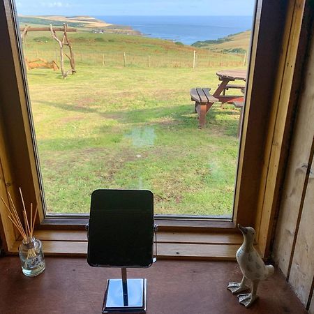 Mains Of Auchmedden Cottage Pennan Exterior photo